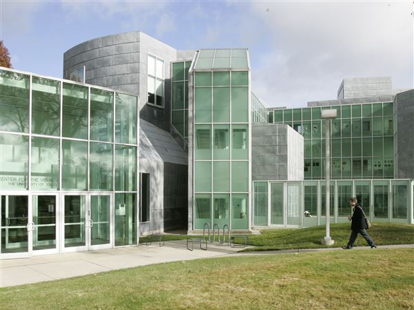 Lecture at Center for Visual Arts canceled for heat problems