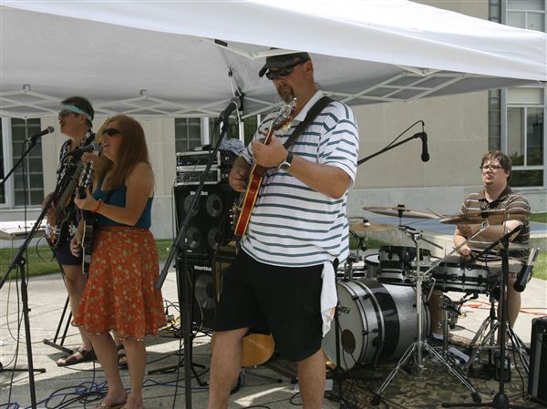Library concert to kick off reading challenge