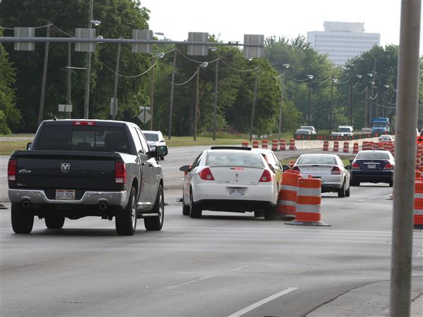 Anthony Wayne Trail construction leads to mild congestion, but dangerous driving