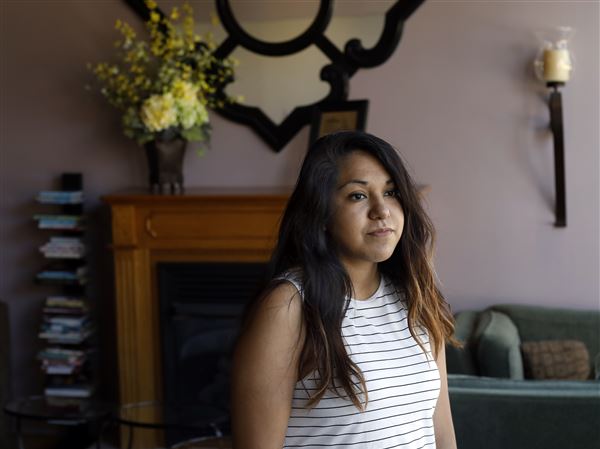 Woman describes scene of federal immigration raid in Erie County