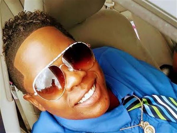 Almost 1,000 pay respects to woman killed during pizza delivery