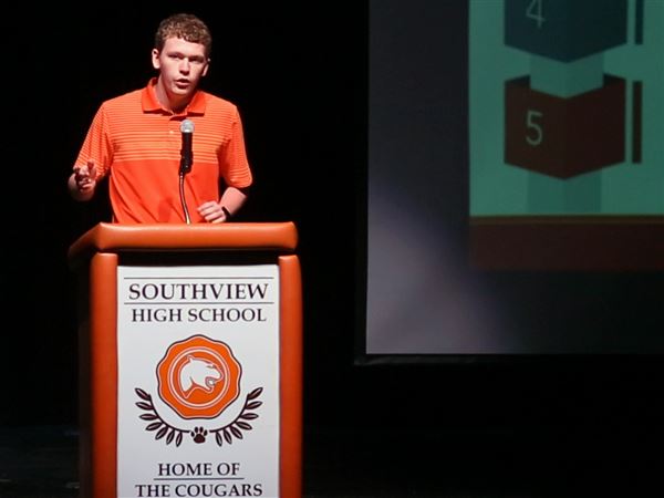 Southview holds safety session with school shooting survivor