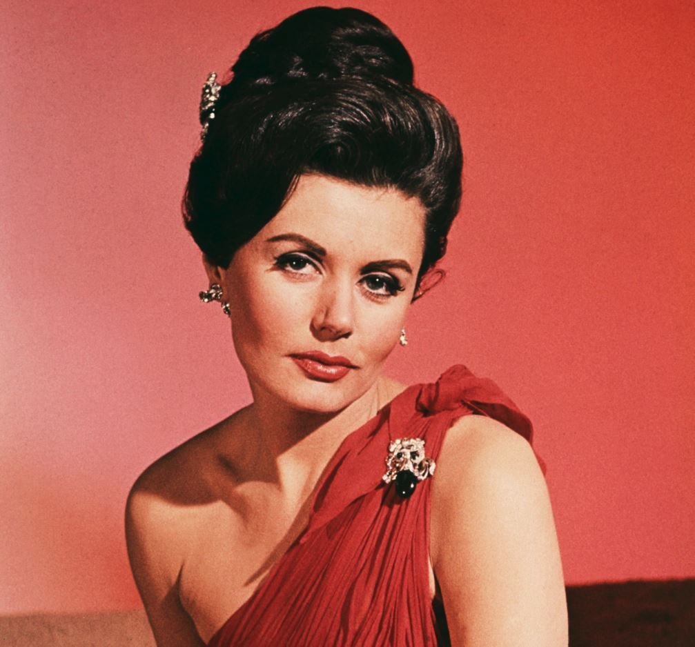 Eunice Gayson, the first Bond girl, dies - The Blade