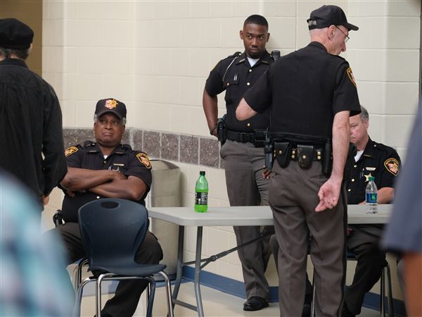 Sheriff's reserve unit logs thousands of volunteer hours
