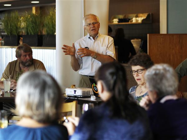 Monroe town hall advocates redistricting reform