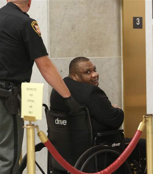 Toledo man goes on trial for police shooting The Blade