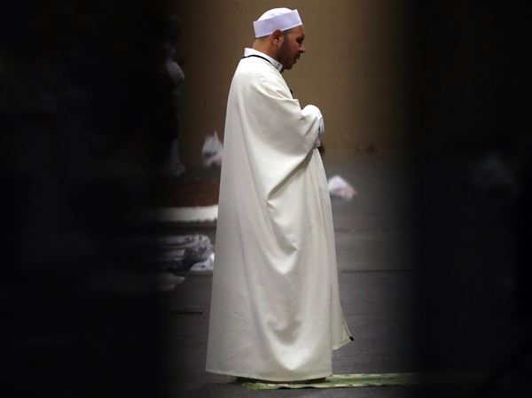 PHOTO GALLERY: Muslims celebrate Eid al-Fitr