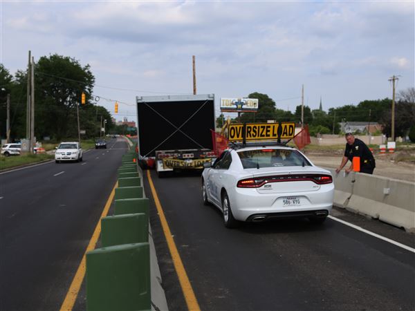 Truck gets stuck, blocks Anthony Wayne Trail