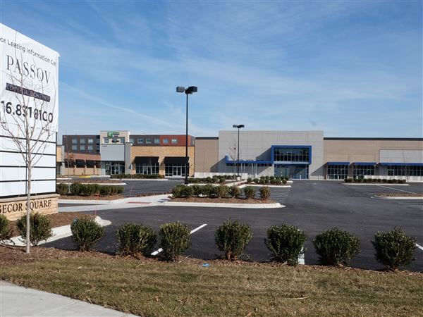 As Franklin Park refills holes, arrival of Whole Foods still unknown