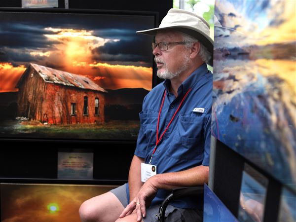 Rain doesn't dampen spirits at Crosby Arts Festival