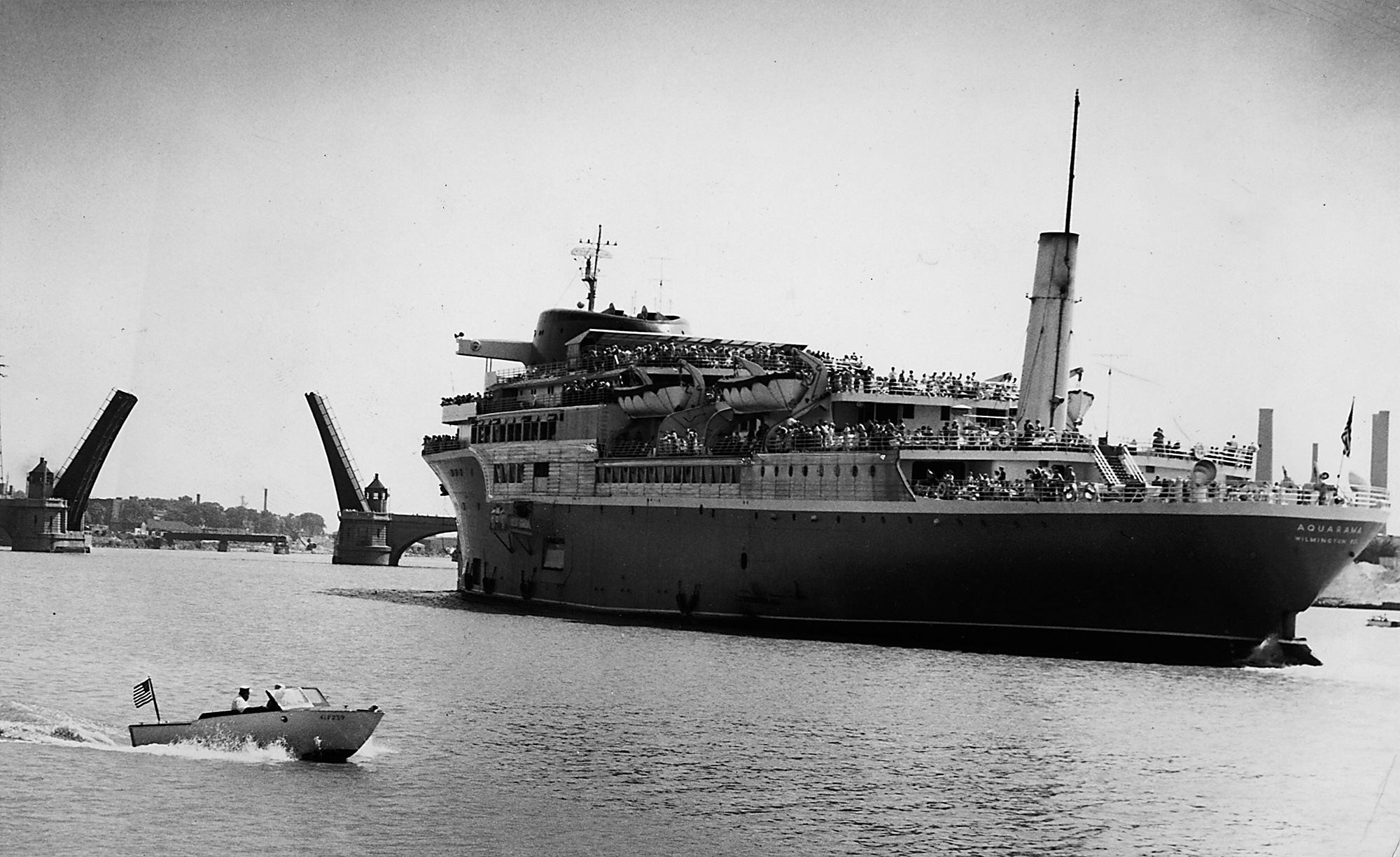 SS Aquarama makes maiden stop in Toledo The Blade