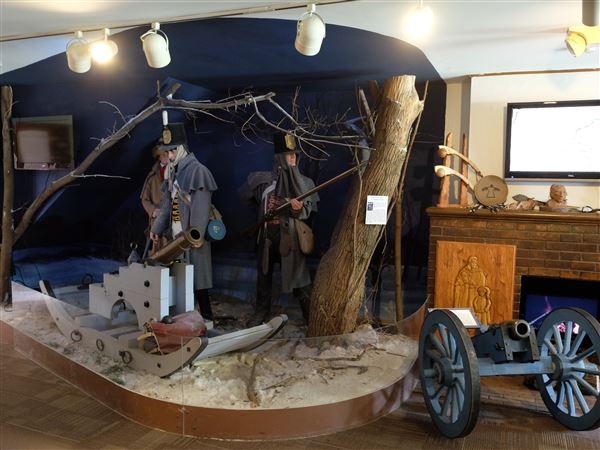 At Toledo-area forts and battlefields, interpreters are rewriting history