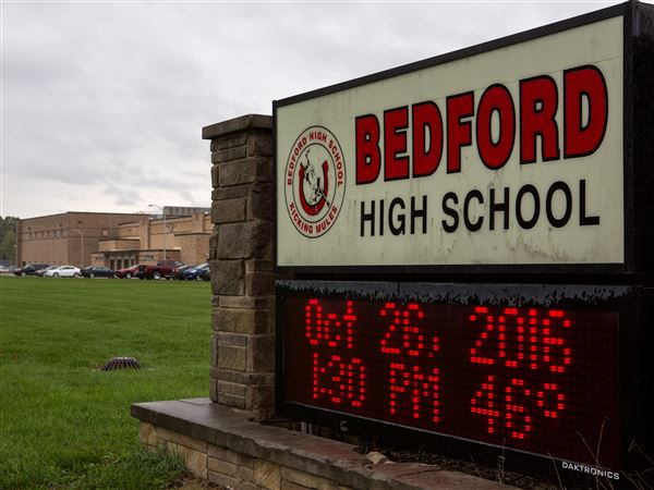 Bedford school district mourns loss of teens struck, killed by pickup