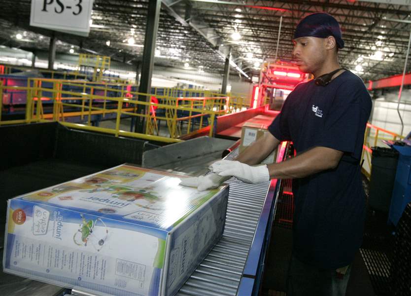 Perrysburg FedEx hub to add 400 workers The Blade