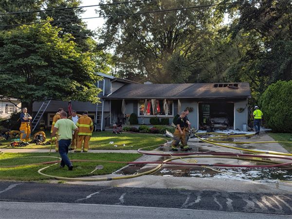 Two injured in Perrysburg house fire