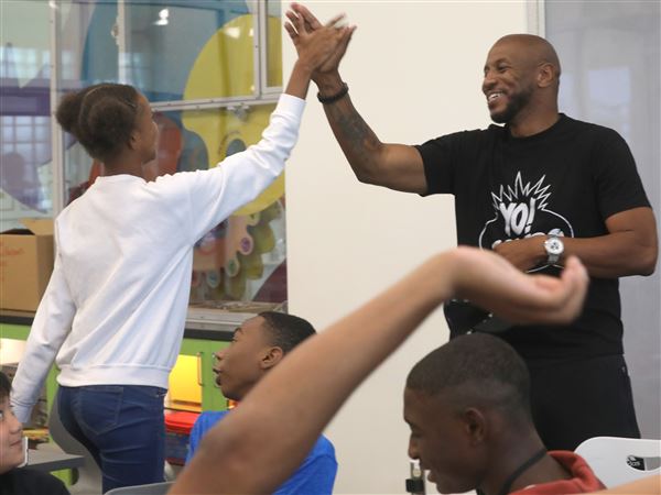 Library brings lessons in architecture through hip hop