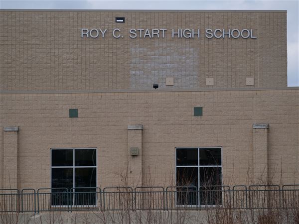 Former TPS educator loses teaching license for inappropriate student relationship