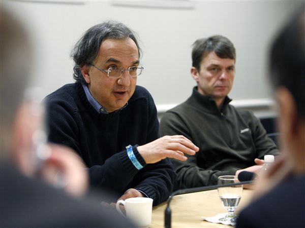 Jeep's Mike Manley rises to Fiat Chrysler CEO