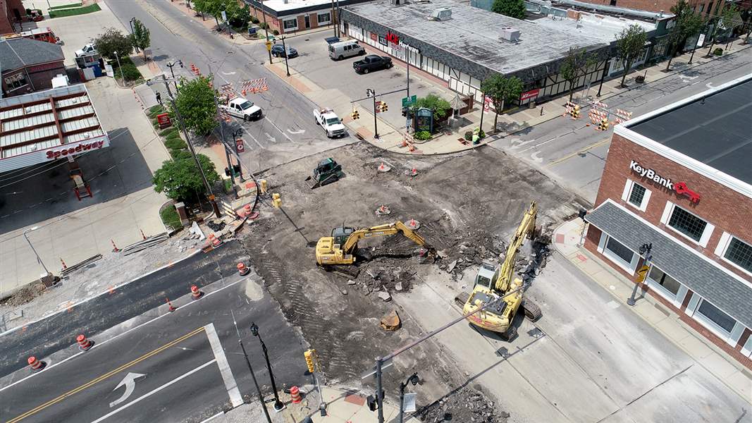 Road work shuts down Sylvania's Main Street The Blade