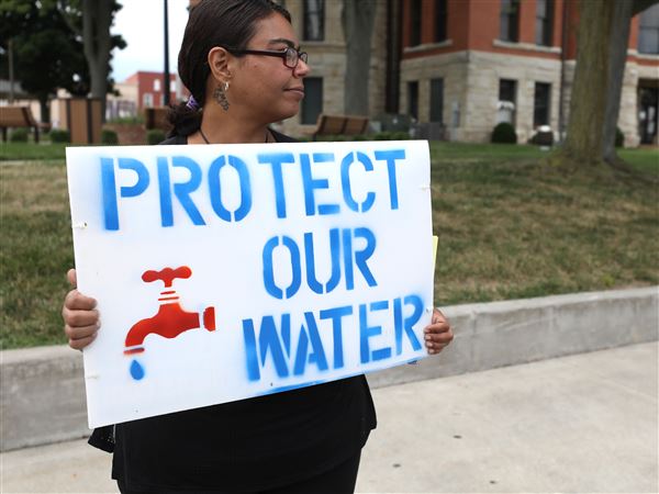 Bryan residents say aquifer proposal is all wet