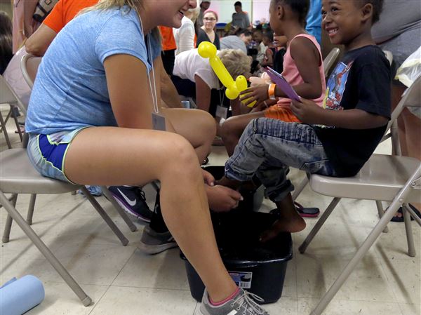 Shoe Fest helps hundreds kick off new school year