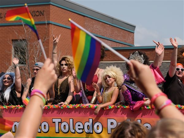 PHOTO GALLERY: 9-Year-Old Jacob Measley Performs as Drag Queen Miss Mae Hem