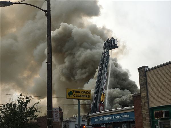 Crews battle fire at Twin Oaks Lanes