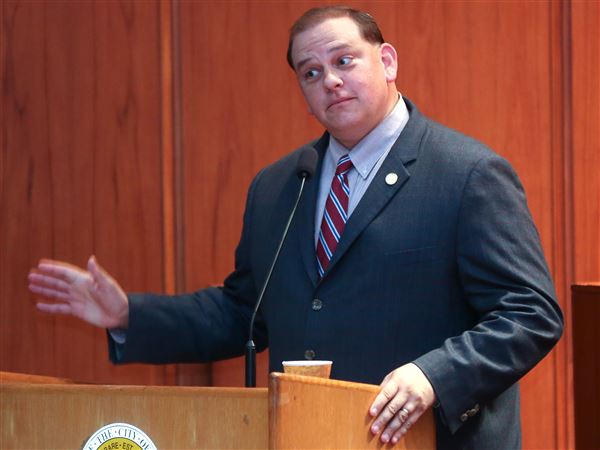 City officials travel to N.Y. for bond meeting