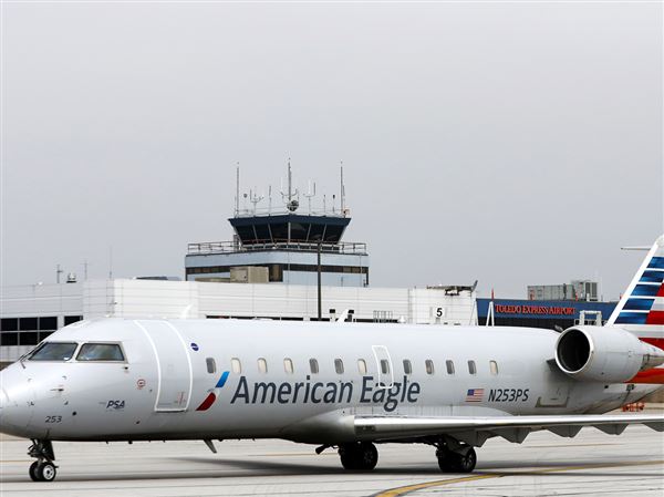 Interest soars in American Eagle's Toledo-Charlotte route