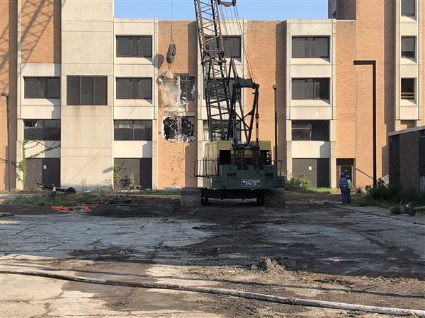 Demolition underway for Riverside Hospital