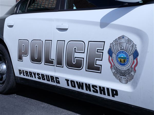 Police investigating possible shooting in Perrysburg Township