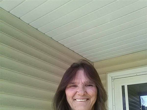 Son of drive-by shooting victim remembers mother