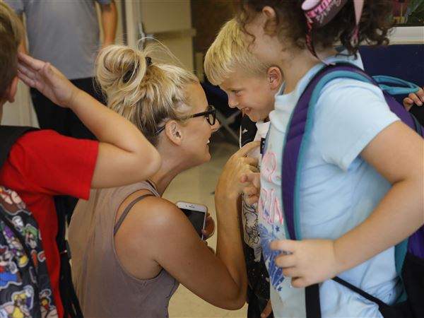 Michigan schools deal with unseasonably warm weather