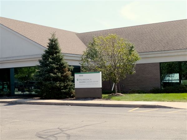 ProMedica opens cancer center on St. Luke's Hospital campus