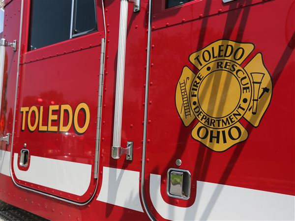 Authorities ID man killed in West Toledo fire