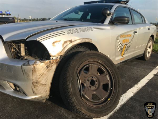 Ohio troopers searching for commercial vehicle that struck patrol cruiser