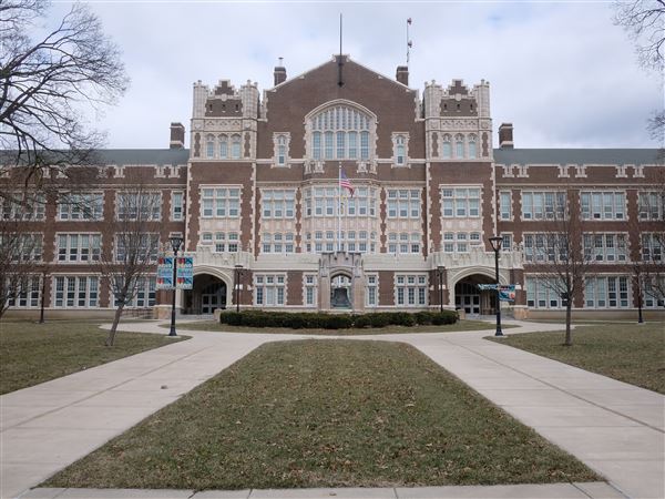 Teen admits firing gun outside Scott High School