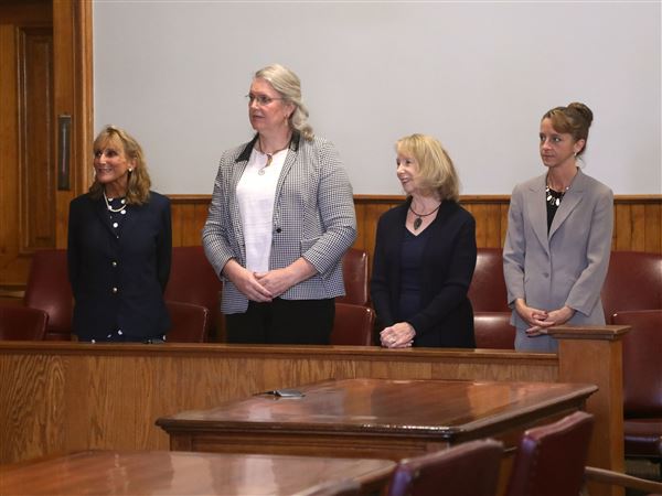 CASA swears in 4 volunteers in Monroe County
