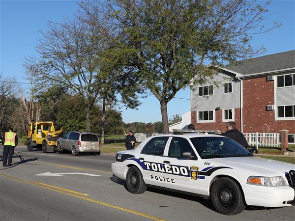 Residents want lights, crosswalks on road where teen was fatally struck by van