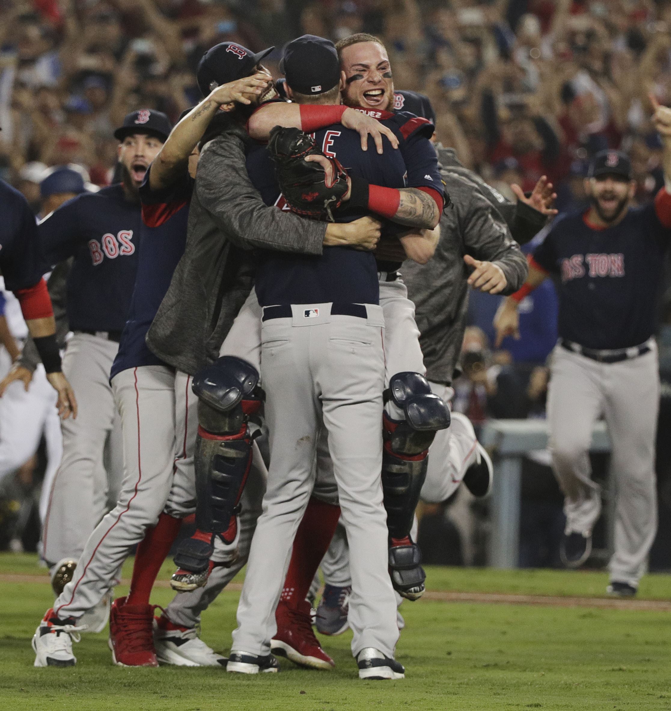 Red Sox beat Dodgers 5-1 to claim World Series title - The Blade2233 x 2364