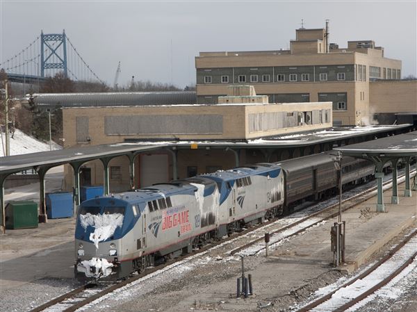 Council will consider studying rail line between Toledo, Detroit