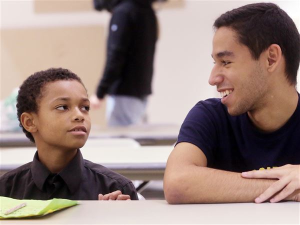 UT students, kids bond through mentoring program