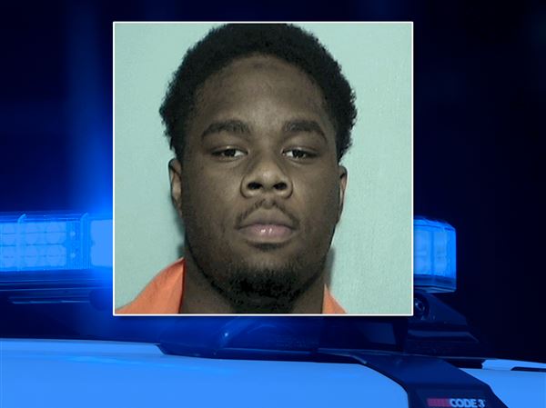 Police: Shooting suspect tried to bribe witness
