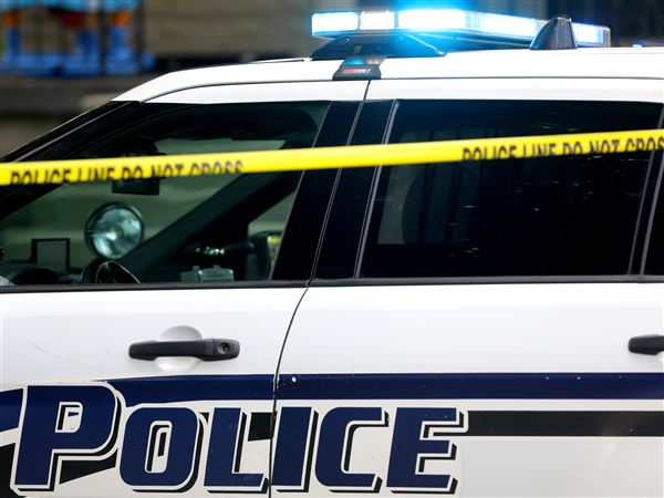 Toledo police investigate several weekend shootings