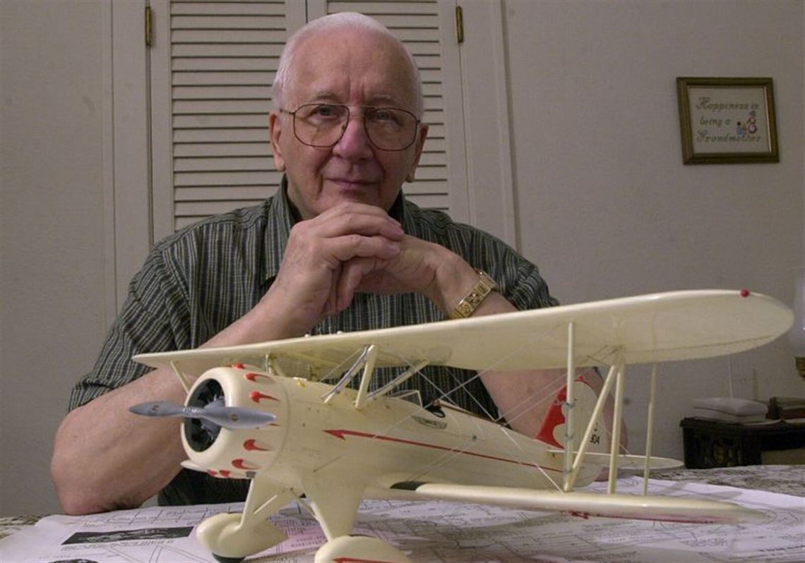  Lucky Doug Building Toys Airplane Model Set -258