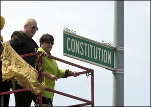 Mayor Carty Finkbeiner and Sandy Isenberg