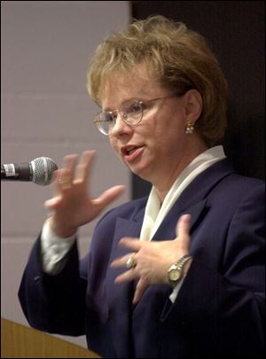 `Anyone can come and talk to me about anything,' Dr. Vicky R. Smith, a finalist for president of Owens Community College, tells the audience at an open forum here.