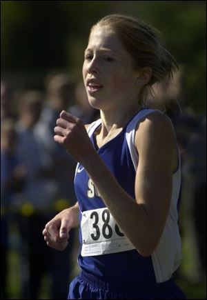 St. Ursula freshman Alli McMaster won in 18:50.