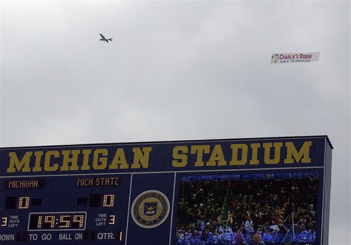 Aerial Banner Towers Fight To Stay Aloft Amid Fears Bureaucratic
