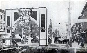In 1903, Paint Street in Chillicothe was all decked out for the state's 100th birthday. The two-day celebration in Ohio's first capital featured 25 speeches.